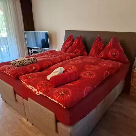 Haus Ahorni By Interhome Διαμέρισμα *